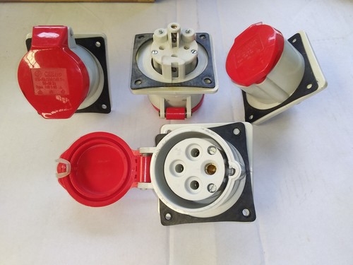 Einbau drehstromsteckdose - einbau,